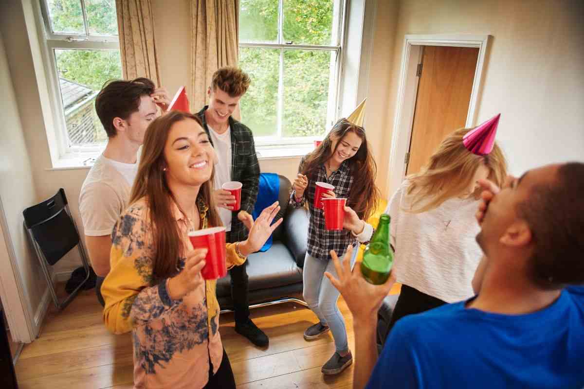 Trucchi della nonnna per pulire velocemente dopo la festa
