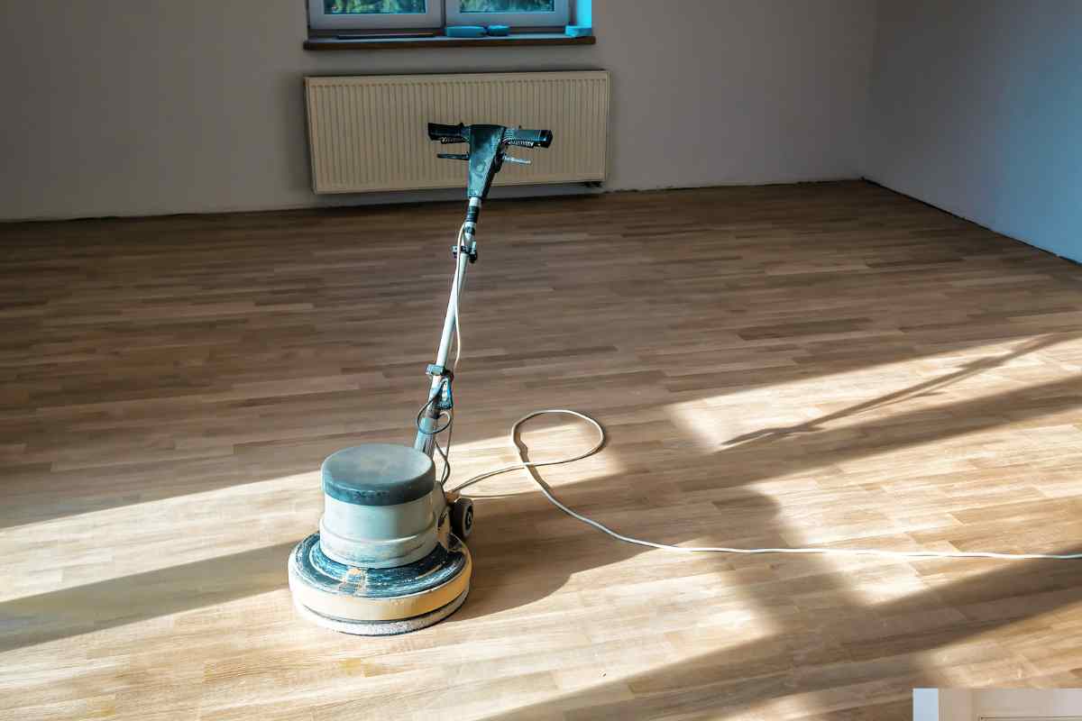 Pulisco il parquet in questo modo e ora è più lucente che mai